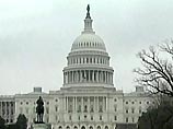 Сенат США на заседании поздно вечером в среду простым большинством голосов без электронного голосования продлил еще как минимум на шесть месяцев срок действия "Патриотического акта"