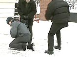 В Нальчике неизвестные в масках избили и ограбили милиционера В Нальчике неизвестные в масках избили и ограбили милиционера