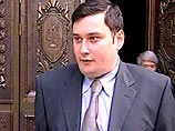 "Версия": известный адвокат Генри Резник спел грустную песню про "басманное правосудие" "Версия": известный адвокат Генри Резник спел грустную песню про "басманное правосудие"