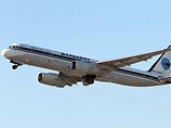 Самолет Ту-214 авиакомпании "ДальАвиа", вылетевший во вторник из аэропорта города Хабаровска в Москву в 17:31 по местному времени (10:31 по московскому), запросил аварийную посадку в Хабаровске
