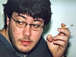 Как сообщили в среду "Интерфаксу" в правоохранительных органах столицы, накануне в милицию обратился Артемий Лебедев и заявил, что в его офис, расположенный в доме 5 в Газетном переулке, ворвались трое неизвестных Как сообщили в среду "Интерфаксу" в правоохранительных органах столицы, накануне в милицию обратился Артемий Лебедев и заявил, что в его офис, расположенный в доме 5 в Газетном переулке, ворвались трое неизвестных