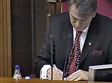 Разведчик-легенда "майор Вихрь" получил в подарок украинский автомобиль Разведчик-легенда "майор Вихрь" получил в подарок украинский автомобиль