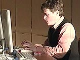 Наиболее активно в Сети покупали одежду и аксессуары, компьютеры и программное обеспечение, бытовую электронику, книги, а также видео- и аудиозаписи Наиболее активно в Сети покупали одежду и аксессуары, компьютеры и программное обеспечение, бытовую электронику, книги, а также видео- и аудиозаписи
