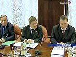 Председатель парламентской комиссии по расследованию событий в Беслане Александр Торшин выступил на совместном заседании членов Совета Федерации и депутатов Госдумы с докладом о предварительных итогах работы Председатель парламентской комиссии по расследованию событий в Беслане Александр Торшин выступил на совместном заседании членов Совета Федерации и депутатов Госдумы с докладом о предварительных итогах работы