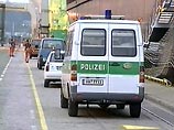 Городская прокуратура немецкого города Швабах выписала ордер на арест легендарного 44-летнего безработного Хельмута Х., прославившегося на всю страну требованием оплачивать ему из социальной кассы посещение публичных домов в Нюрнберге Городская прокуратура немецкого города Швабах выписала ордер на арест легендарного 44-летнего безработного Хельмута Х., прославившегося на всю страну требованием оплачивать ему из социальной кассы посещение публичных домов в Нюрнберге