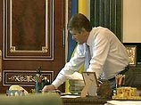 Президент Украины Виктор Ющенко подписал указ об отмене чрезвычайного положения в населенных пунктах Крыма, сообщила в четверг пресс-служба главы государства