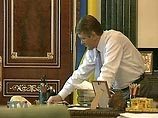 Президент Украины отменил чрезвычайное положение в Крыму, введенное из-за "птичьего гриппа" Президент Украины отменил чрезвычайное положение в Крыму, введенное из-за "птичьего гриппа"
