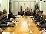 Президент дал соответствующее поручение в субботу на совещании с членами Совета безопасности РФ, на которое был приглашен глава "Газпрома" Алексей Миллер