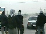 Палестинские радикалы разрушили часть пограничных сооружений между Египтом и сектором Газа (ФОТО)
