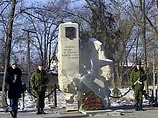 В Дагестане в Кизляре в понедельник прошли памятные мероприятия о жертвах трагических событий десятилетней давности, когда на мирный город напала банда чеченских террористов во главе с Салманом Радуевым