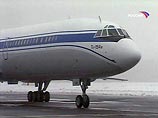 Сразу после взлета у воздушного судна обнаружилась неисправность шасси - не убралась правая стойка. Было принято решение посадить Ту-154 в Красноярске