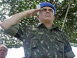 Бывший командующий контингентом миротворческих сил ООН на Гаити Урано Тейшейра совершил самоубийство - такова официальная версия, которую объявила в среду бразильская полиция