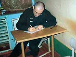 Кроме того, стало известно, что Ходорковский лишен возможности работать с документами на встречах с адвокатами. Поскольку осужденный вынужден общаться со своими защитниками через стекло и решетку Кроме того, стало известно, что Ходорковский лишен возможности работать с документами на встречах с адвокатами. Поскольку осужденный вынужден общаться со своими защитниками через стекло и решетку