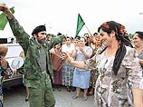 Кадыров считает, что мужчина может иметь до четырех жен, если он в состоянии их содержать. "Я это приветствую", - сказал Кадыров. "У нас это обязательно нужно, это важно для чеченского народа" Кадыров считает, что мужчина может иметь до четырех жен, если он в состоянии их содержать. "Я это приветствую", - сказал Кадыров. "У нас это обязательно нужно, это важно для чеченского народа"
