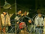 В киргизской колонии из 140 зэков официально числятся в бегах 107 человек В киргизской колонии из 140 зэков официально числятся в бегах 107 человек