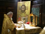 В Крещенский сочельник Патриарх Алексий II возглавил богослужение в храме Христа Спасителя
