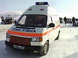 Пассажирский автобус с людьми провалился в четверг под лед на Енисее в 20 км от столицы Тувы - Кызыла