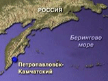 Камчатка третьи сутки остается отрезанной от других регионов, находясь под влиянием мощного снежного циклона. Самый крупный инцидент - исчезновение колонны из 14 грузовиков "Урал" Камчатка третьи сутки остается отрезанной от других регионов, находясь под влиянием мощного снежного циклона. Самый крупный инцидент - исчезновение колонны из 14 грузовиков "Урал"