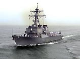 Pакетный крейсер ВМС США "Уинстон Черчилль" захватил группу пиратов на быстроходном судне в 85 км от берега Сомали
