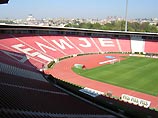 Легендарный стадион "Маракана" откроется недоделанным