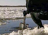 Фенольное пятно движется по реке Юг из Кировской области к Великому Устюгу
Фенольное пятно движется по реке Юг из Кировской области к Великому Устюгу
