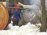 Будущих космонавтов учат выживать на морозе в подмосковных лесах Будущих космонавтов учат выживать на морозе в подмосковных лесах
