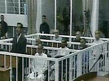 Заседание суда над бывшим президентом Ирака Саддамом Хусейном и семерыми его сподвижниками отложено до среды, 1 февраля. Об этом объявил новый главный судья Рауф Абдель Рахман