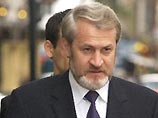 Лидер чеченских сепаратистов разжаловал Ахмеда Закаева Лидер чеченских сепаратистов разжаловал Ахмеда Закаева