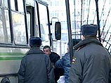 Нацболы захватили в Москве военкомат, требуя от Иванова отправить сына в Чечню