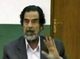 Саддам Хусейн и остальные семь обвиняемых, проходящих по его делу, объявили о намерении начать голодовку, сообщает в воскресенье агентство Рейтер со ссылкой на адвокатов бывшего иракского лидера