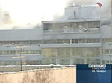 В понедельник утром загорелось здание издательства "Пресса" по адресу улица Правды, дом 24, где расположены редакции ведущих российских газет - "Комсомольской правды" и "Российской газеты" В понедельник утром загорелось здание издательства "Пресса" по адресу улица Правды, дом 24, где расположены редакции ведущих российских газет - "Комсомольской правды" и "Российской газеты"