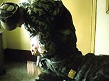 Солдатские матери считают, что мобильные телефоны в армии помогут в борьбе с дедовщиной