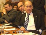 Эхуд Ольмерт приблизил "дедлайн", когда отношения ПА перейдут на другой уровень, в связи с приближающимися парламентскими выборами и острой критикой в свой адрес