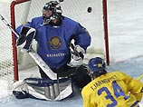 Швеция разгромила Казахстан в стартовом матче хоккейного турнира