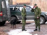 В контрразведке скупо комментируют произошедшее. "Мы можем лишь сказать, что иностранный гражданин оставлен под стражей", - заявил представитель контрразведки Андерс Торнберг. Следующие слушания должны состояться в ближайшую субботу В контрразведке скупо комментируют произошедшее. "Мы можем лишь сказать, что иностранный гражданин оставлен под стражей", - заявил представитель контрразведки Андерс Торнберг. Следующие слушания должны состояться в ближайшую субботу
