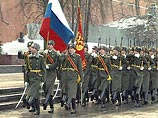 Опрос: 62% россиян поддерживают комплектование армии на контрактной основе