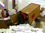 Экс-премьер России Михаил Касьянов объявил о планах создания в России нового общественного движения и подтвердил намерение участвовать в президентских выборах 2008 года