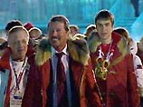 Родина встретила героев-олимпийцев потерянным багажом и милицией Родина встретила героев-олимпийцев потерянным багажом и милицией