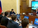 Медведев нашел на всех четырех национальных проектах родимые пятна бюрократии