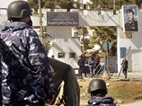 Заключенные тюрьмы в Иордании захватили в заложники охранников Заключенные тюрьмы в Иордании захватили в заложники охранников
