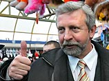 Кандидат в президенты Белоруссии Милинкевич пообещал дружить и с Западом, и с Россией Кандидат в президенты Белоруссии Милинкевич пообещал дружить и с Западом, и с Россией