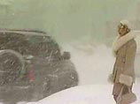 В полной транспортной блокаде оказался сегодня Сахалин из-за циклона с мощными снегопадами и метелями