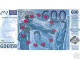 На двух купюрах изображены полногрудые красавицы, а на банкноте в 600 евро - молодой человек