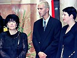 Белградский суд отменил ордер на арест вдовы Милошевича