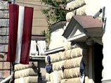 Посольство Латвии в Москве направило МИД России письмо с призывом усилить охрану 16 и 17 марта, а также, в случае необходимости, и в последующие дни. В поддержку усиления мер безопасности высказался и министр иностранных дел Латвии Артис Пабрикс Посольство Латвии в Москве направило МИД России письмо с призывом усилить охрану 16 и 17 марта, а также, в случае необходимости, и в последующие дни. В поддержку усиления мер безопасности высказался и министр иностранных дел Латвии Артис Пабрикс