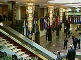 Российский парламент на протяжении всей своей истории был двухпалатным. Но сейчас верхняя палата стала абсолютно безынициативной Российский парламент на протяжении всей своей истории был двухпалатным. Но сейчас верхняя палата стала абсолютно безынициативной