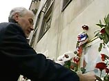 Дочь экс-президента Югославии Слободана Милошевича, скончавшегося 11 марта в тюрьме ООН в Гааге, намерена перезахоронить тело своего отца в Черногории