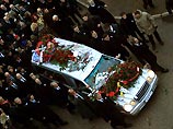 Дочь Милошевича перезахоронит тело отца Дочь Милошевича перезахоронит тело отца