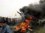 Рамсфельд сравнил возможный уход из Ирака с возвращением Германии под контроль нацистов Рамсфельд сравнил возможный уход из Ирака с возвращением Германии под контроль нацистов