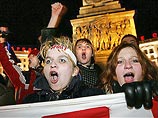 В Минске оппозиция митингует против официальных итогов выборов президента Белоруссии